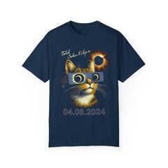 Cat Solar Eclipse  Garment-Dyed T-shirt